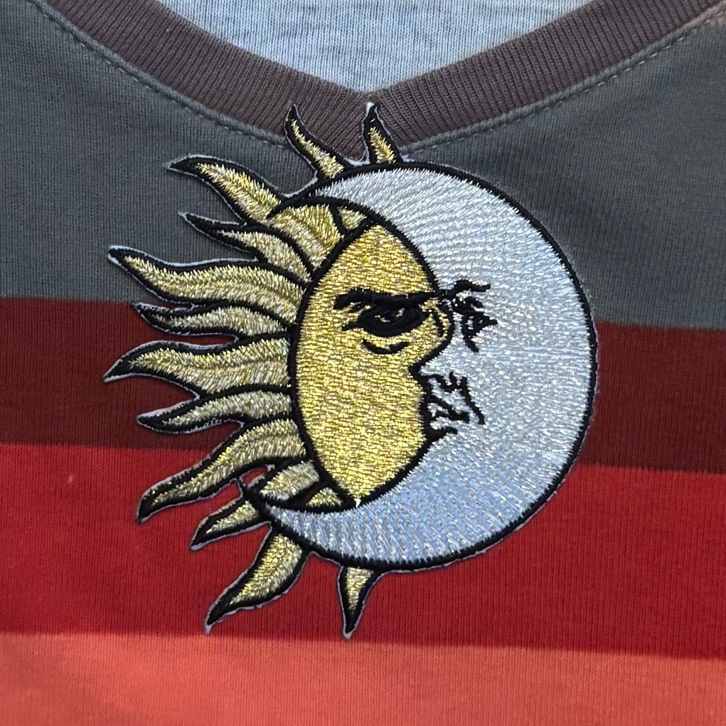 Vintage Sun and Moon Patch Coral Pink/Green Striped 3/4 Sleeve Cotton V-Neck Top (L-XL)