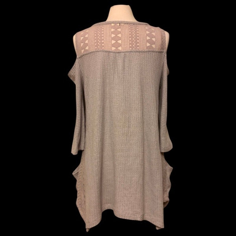 Lavender Lace Cold Shoulder Knit Slouchy Sweater (M)