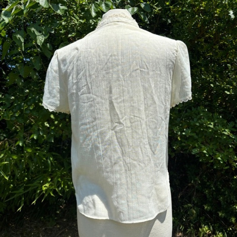 Vintage Sheer Pastel Yellow Floral Embroidered Lace Collar Short Sleeve Blouse (S-M)