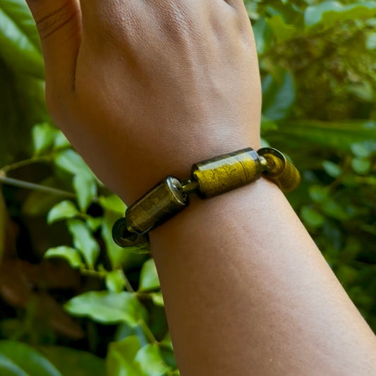Vintage Chunky Olive Green Lampwork Bead Stretch Bracelet