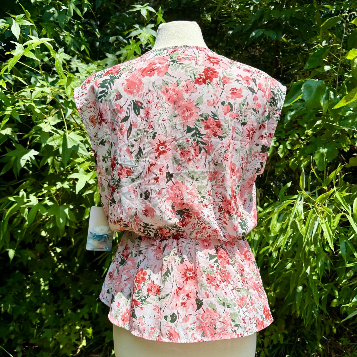 NWT Pink & Green Watercolor Floral Sleeveless Wrap Blouse (Large)