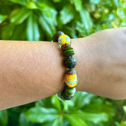 Vintage Yellow & Blue Murano Glass & Forest Green Bead Stretch Bracelet
