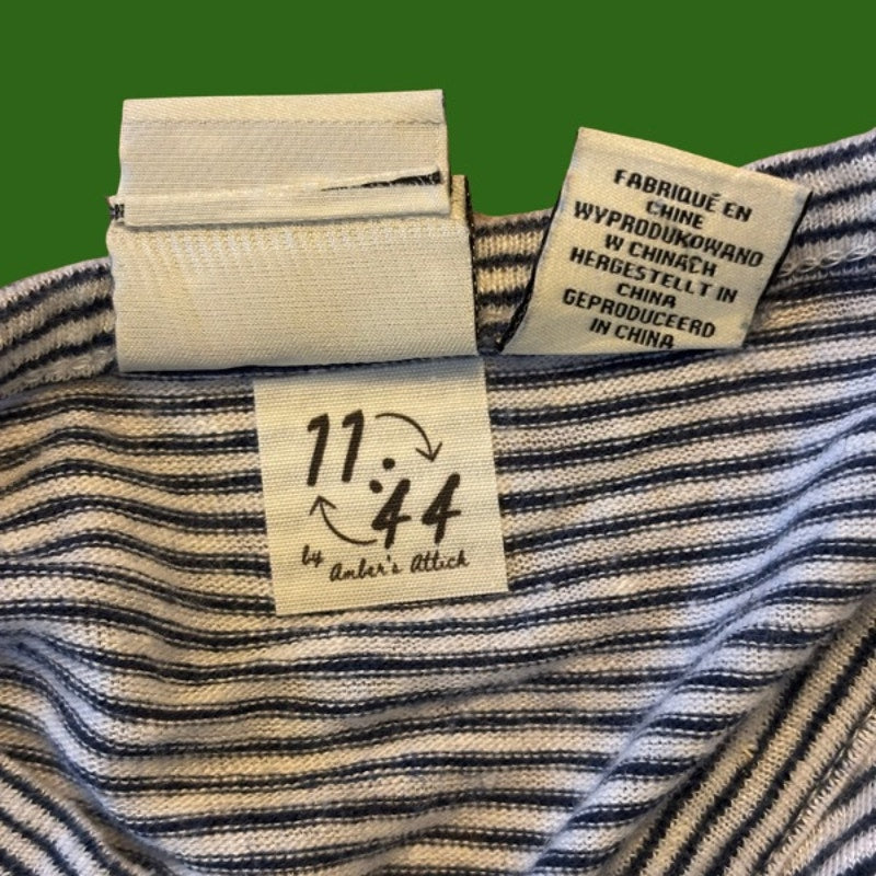 Vintage Daffodil Patch Blue and White Striped Button Down Tie Front Linen Crop Top (M/L)