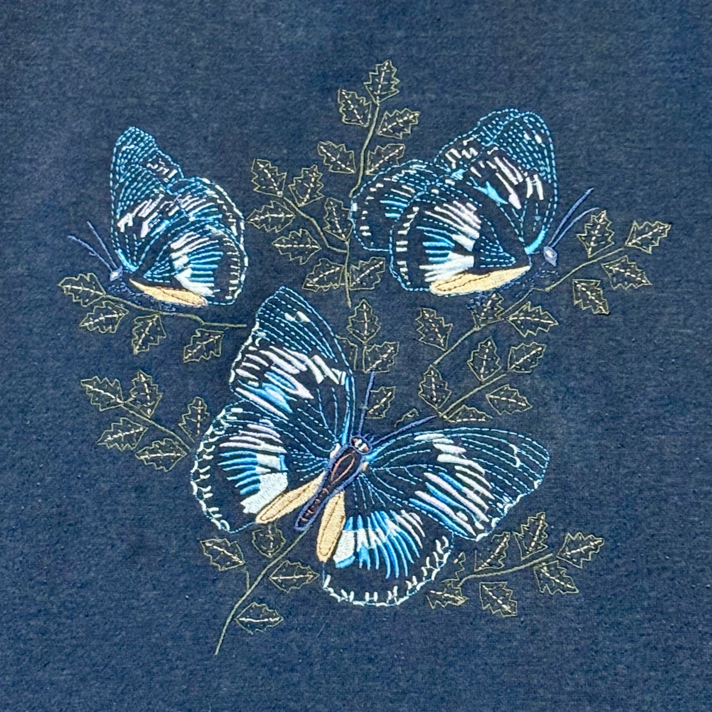 1990’s Vintage Unisex Embroidered Blue Butterflies Crewneck Sweater (Medium)