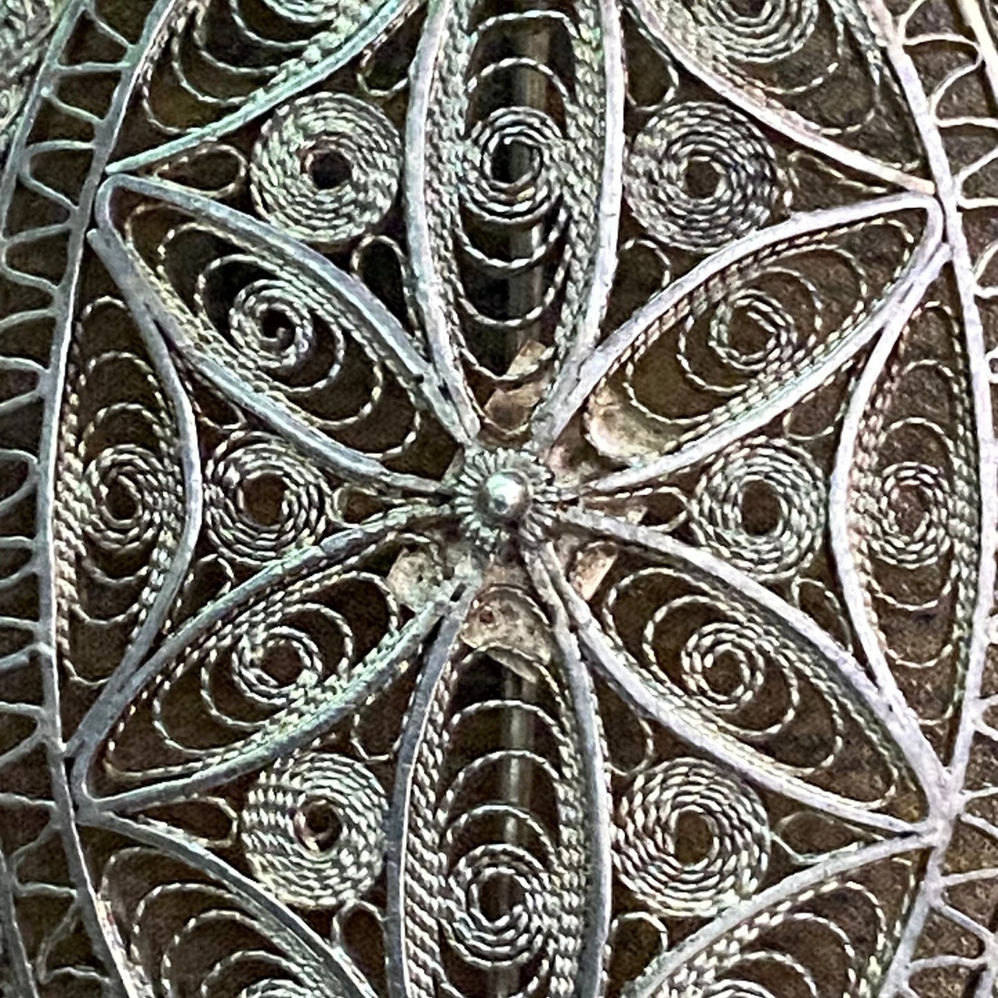 Vintage Palestinian Sterling Silver Oval Openwork Floral Filigree Brooch