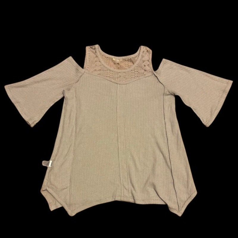 Lavender Lace Cold Shoulder Knit Slouchy Sweater (M)