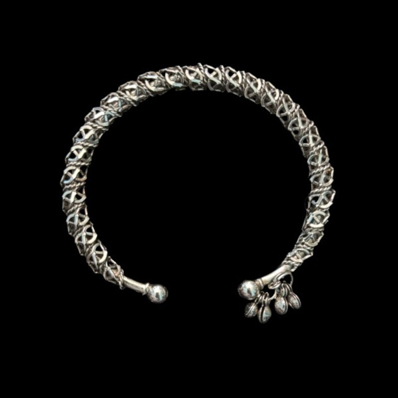 Set of 2 Vintage Silver Twisted Chain Cuff Bangles