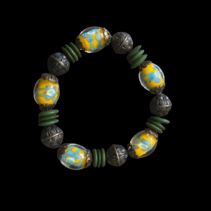 Vintage Yellow & Blue Murano Glass & Forest Green Bead Stretch Bracelet