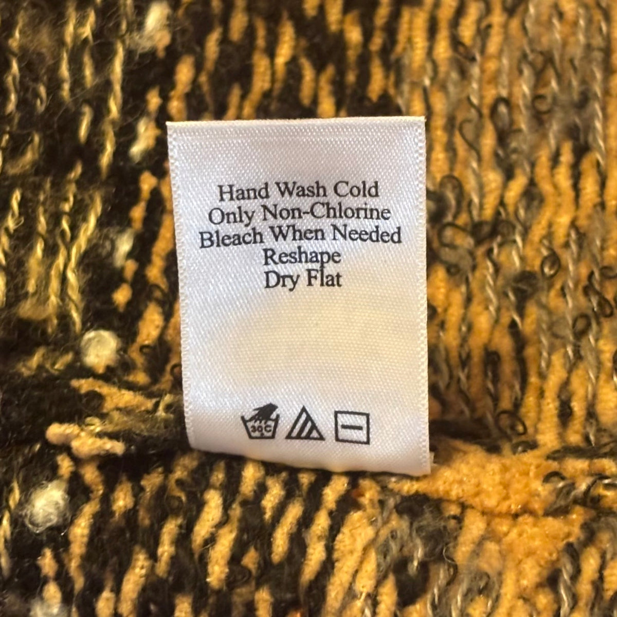 Y2K Black & Brown Fair Isle Knit Short-sleeve Wooden Button Cardigan (6-8)