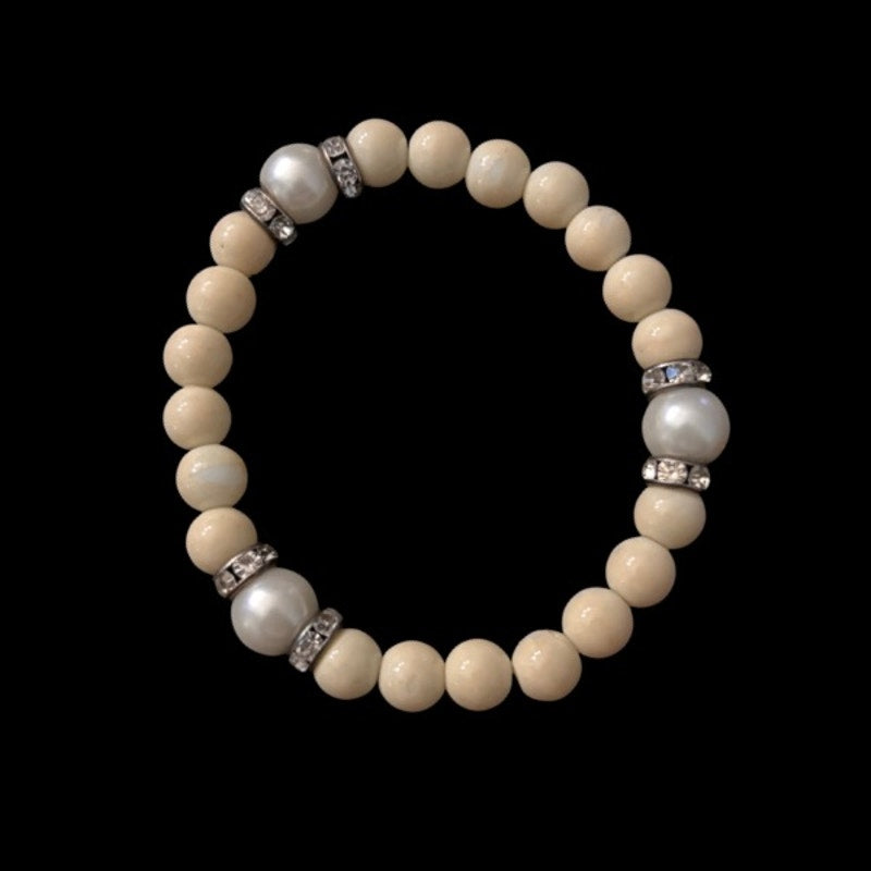 Vintage Rhinestone, Cream, Costume Pearl Bead Bead Stretch Bracelet