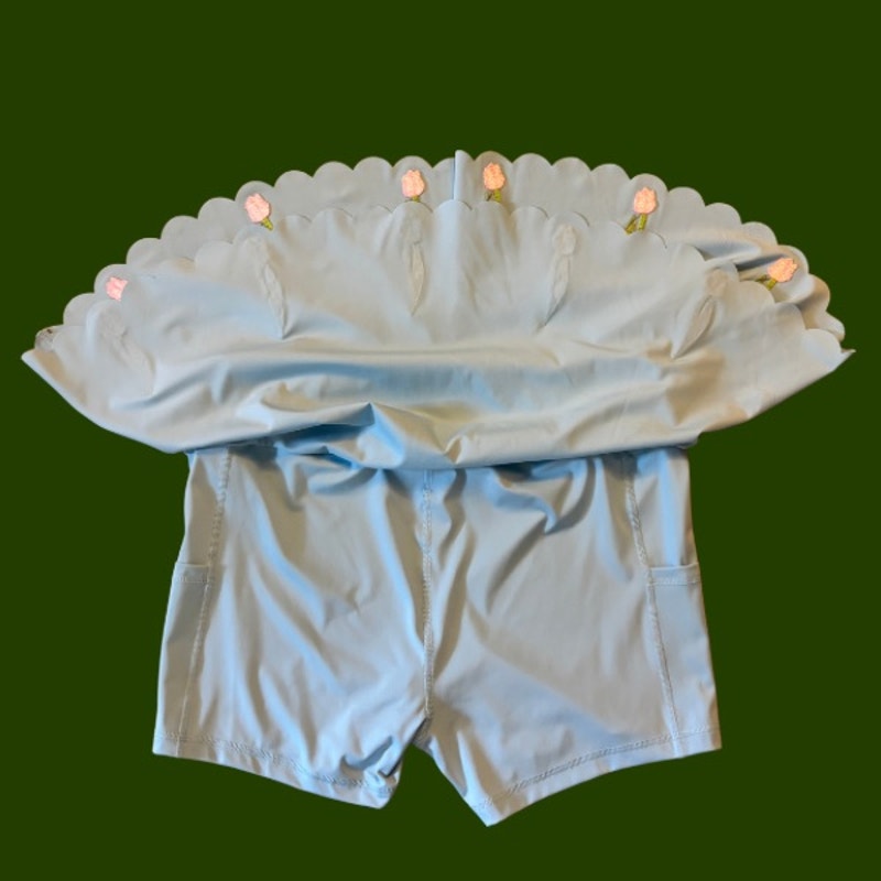 Vintage Pink Tulip Patch Baby Blue Scallop Hem Activewear Skort (L)