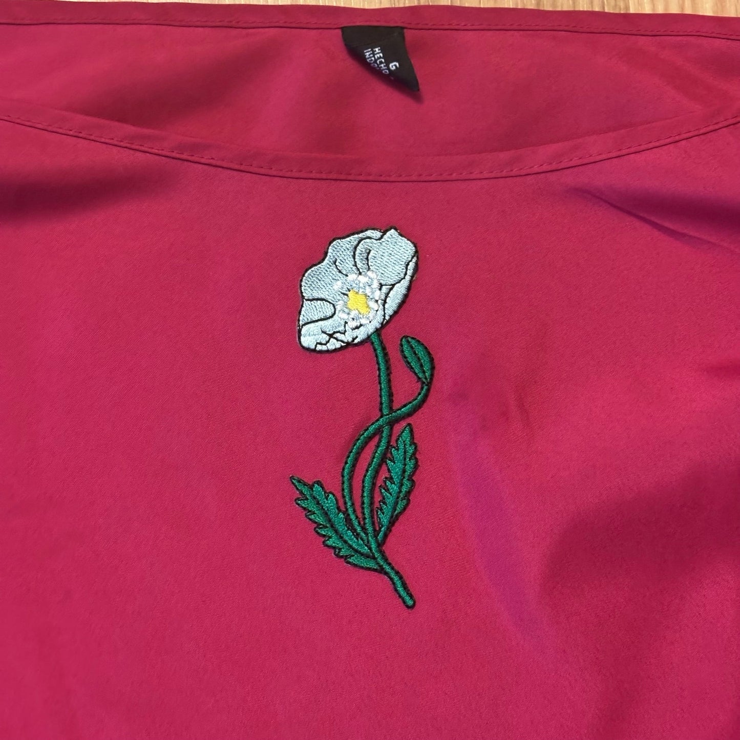 Vintage Light Blue Poppy Patch Embellished Hot Pink Camisole (Large)