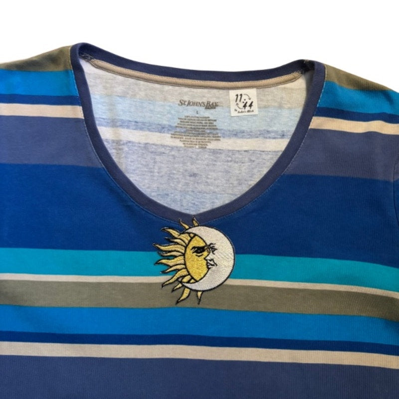 Vintage Sun and Moon Patch Blue/Green Striped 3/4 Sleeve Cotton V-Neck Top (L-XL)