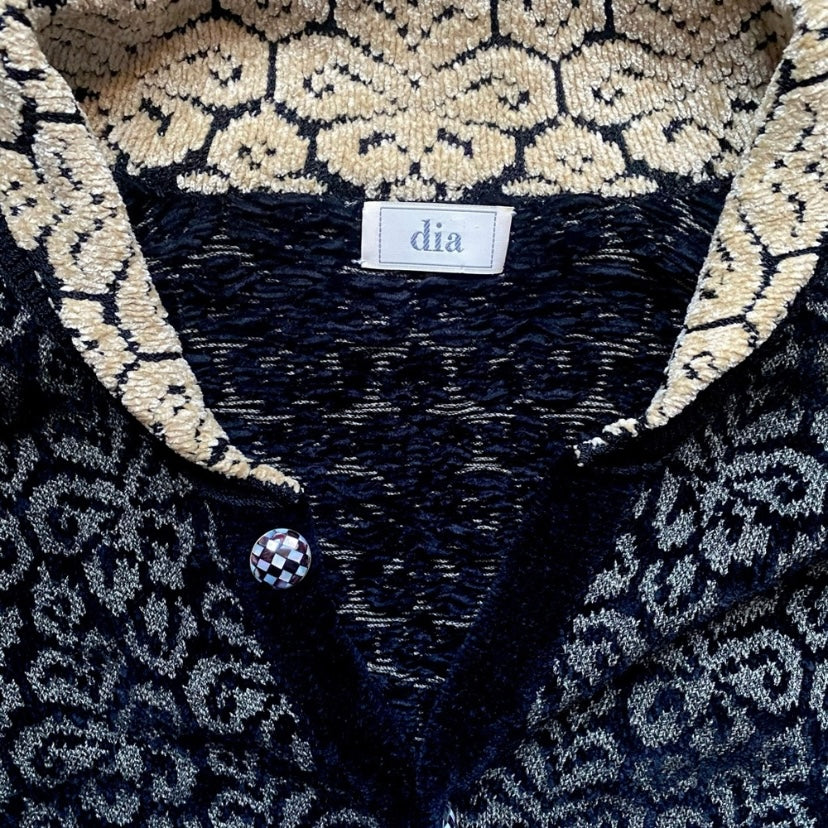 🔔 *RARE VINTAGE* 90’s Dia North of Boston Black & Sage Green Damask Button Down Sweater