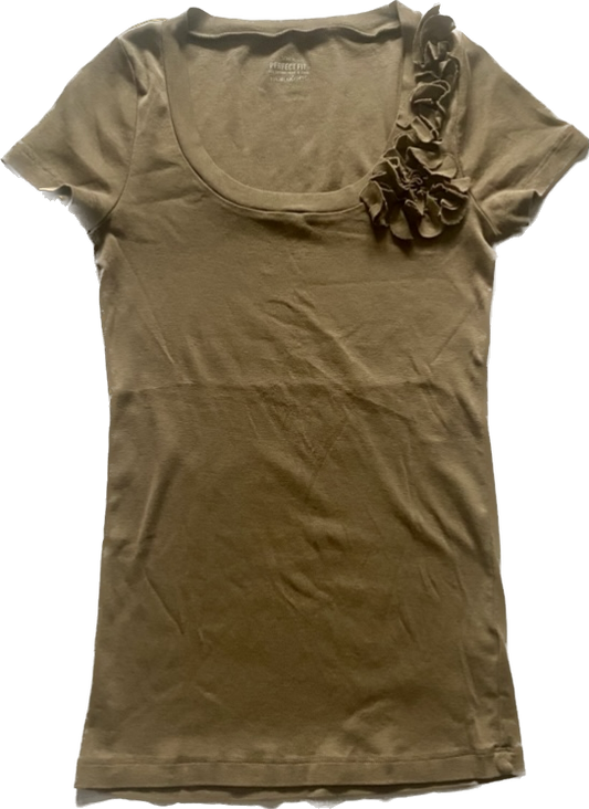 Gothic Olive Green Flower Detail Cotton Tee (M)